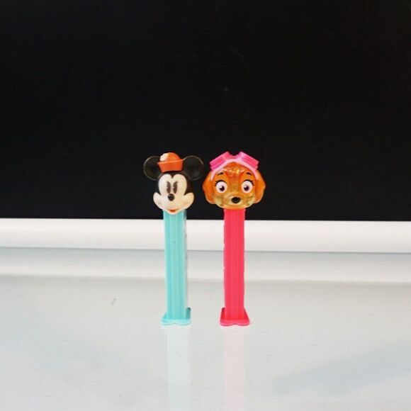 Vintage Disney Mickey Mouse Pez And Paw Patrol Spin Master Dispenser Pez - Picture 10 of 10